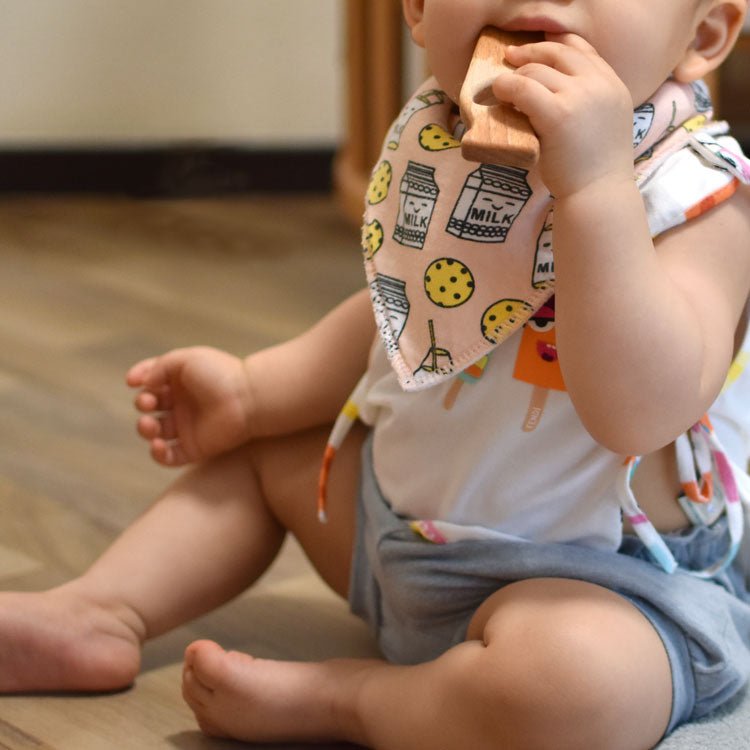 Choosing a Safe and All Natural Teether for your Baby - The Wee Bean