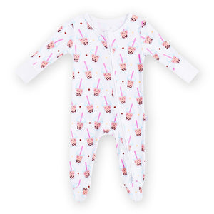 the wee bean bamboo zip romper in boba with footies and foldable mitts