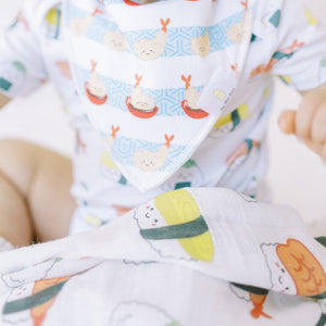the wee bean tempura bib close up