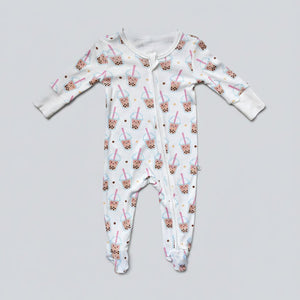 the wee bean bamboo romper with reversible double zipper convertible romper in boba bubble tea newborn size