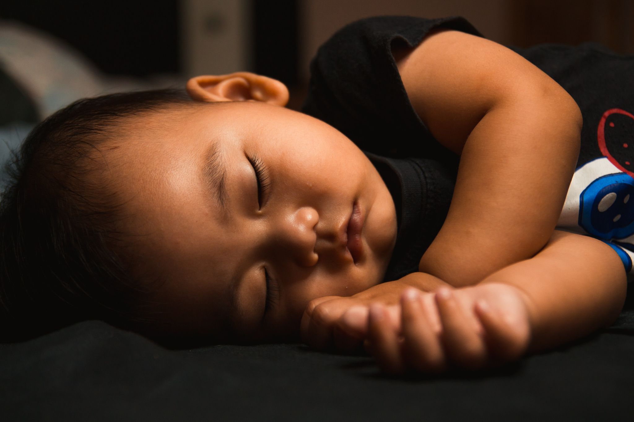 When Should You Stop Swaddling Your Baby The Wee Bean