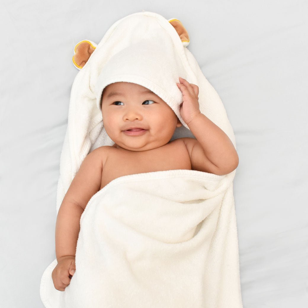 Nazai Baby 100% Organic Bamboo Baby Hooded Towel & Washcloth Set - White