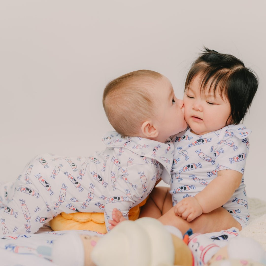 the wee bean organic cotton bamboo blend bunny candy rabbit sleepwear pajamas zipper romper with footies