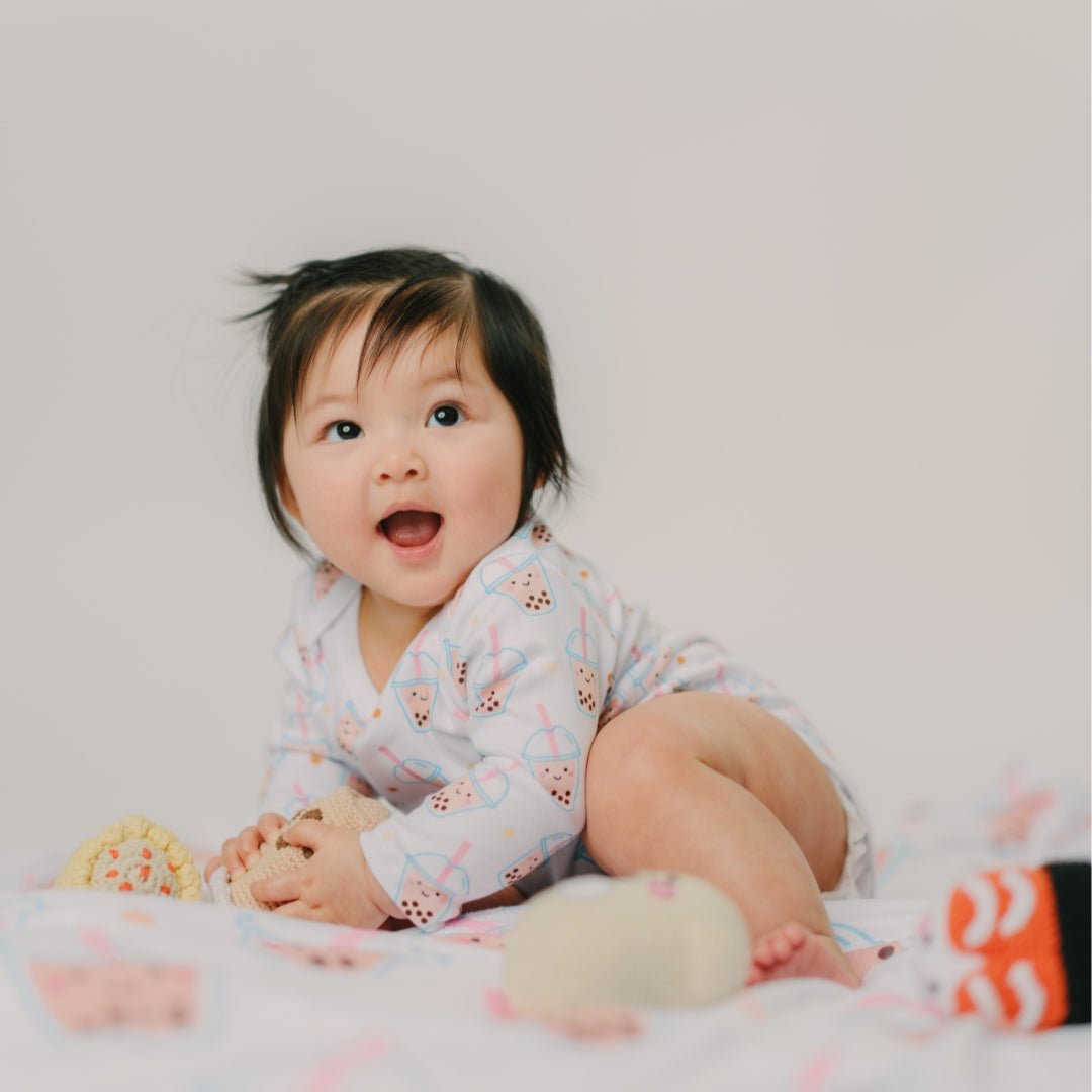 Organic Cotton Long Sleeve Baby Onesie - Boba *VFFP 3 - 6M* meta - size - chart - size - chart - clothing - The Wee Bean