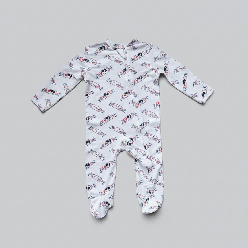 the wee bean organic cotton bamboo blend bunny candy rabbit sleepwear pajamas zipper romper with footies